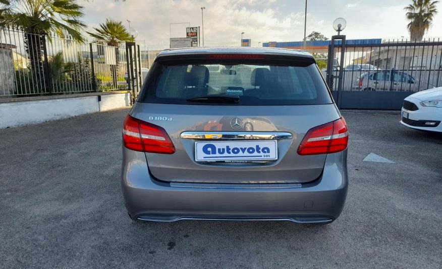 MERCEDES – BENZ B 180 D 110 CV BUSINESS EXTRA