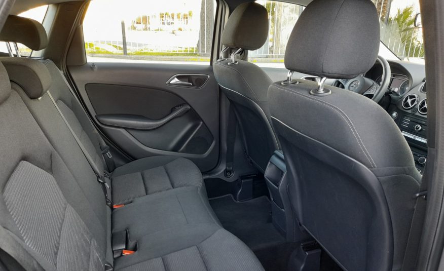MERCEDES – BENZ B 180 D 110 CV BUSINESS EXTRA