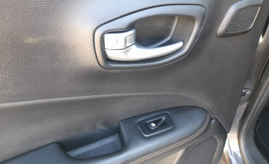 JEEP COMPASS 1.6 M. JET 120 CV LIMITED