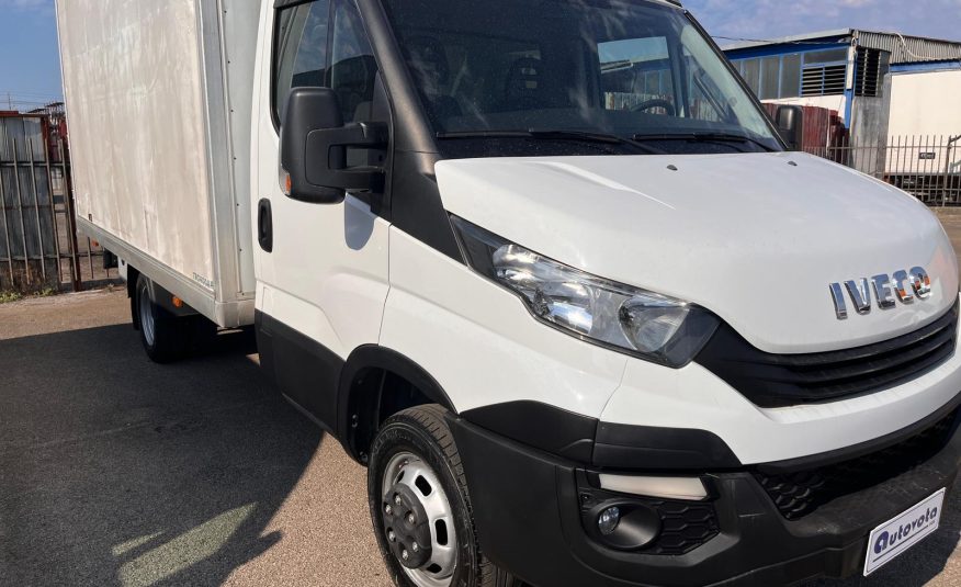 IVECO DAILY 35C14 2.3 M. JET 140 CV FURGONATO