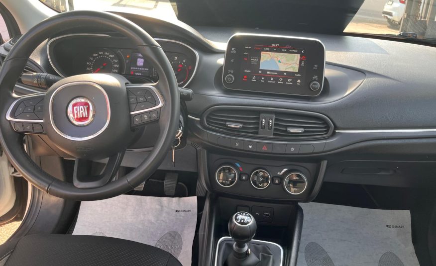 FIAT TIPO 1.6 M. JET 120 CV LOUNGE