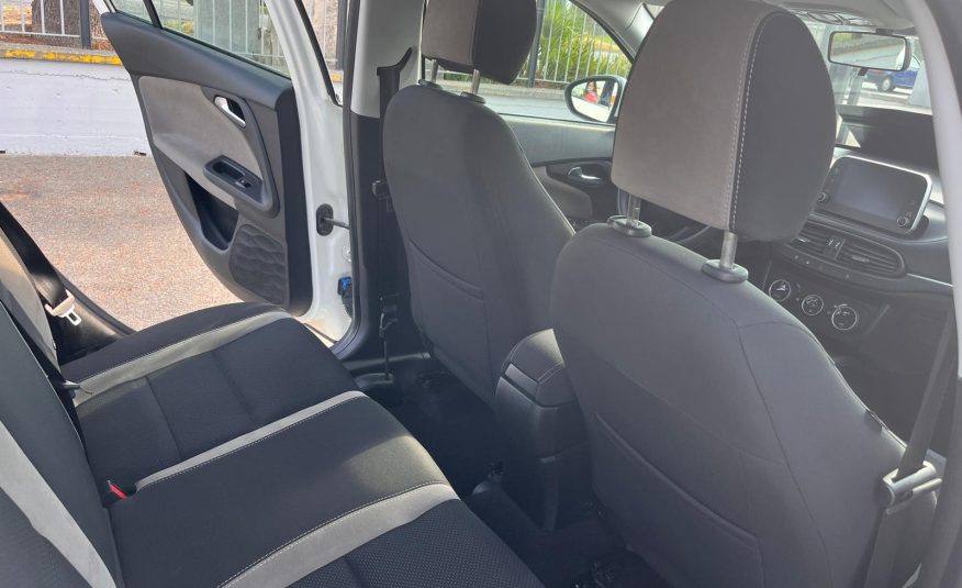 FIAT TIPO 1.6 M. JET 120 CV LOUNGE