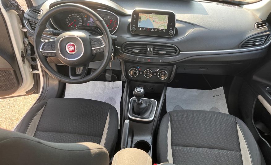 FIAT TIPO 1.6 M. JET 120 CV LOUNGE