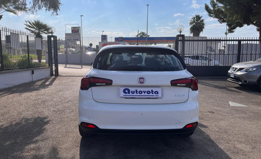 FIAT TIPO 1.6 M. JET 120 CV LOUNGE