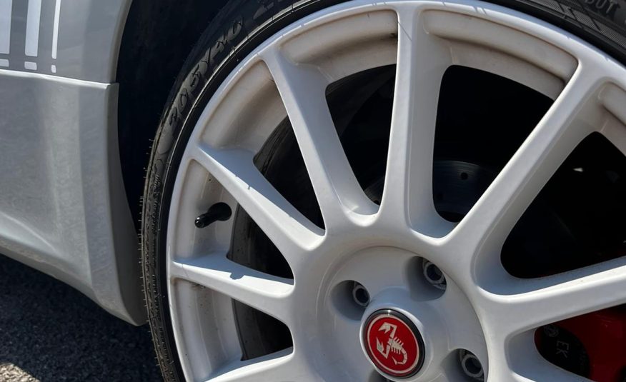 FIAT 500 ABARTH 595 180 CV ESSEESSE