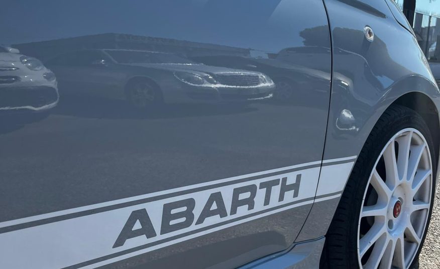 FIAT 500 ABARTH 595 180 CV ESSEESSE