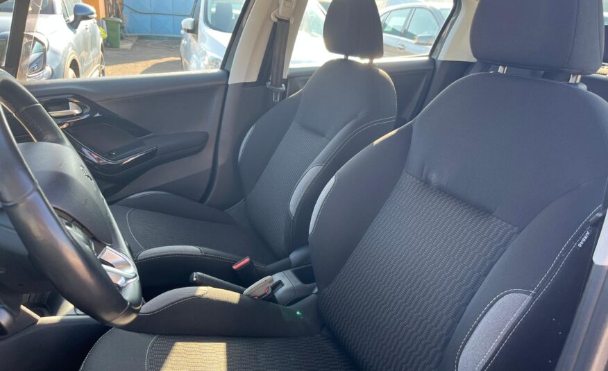 PEUGEOT 208 1.6 HDI 75 ACTIVE
