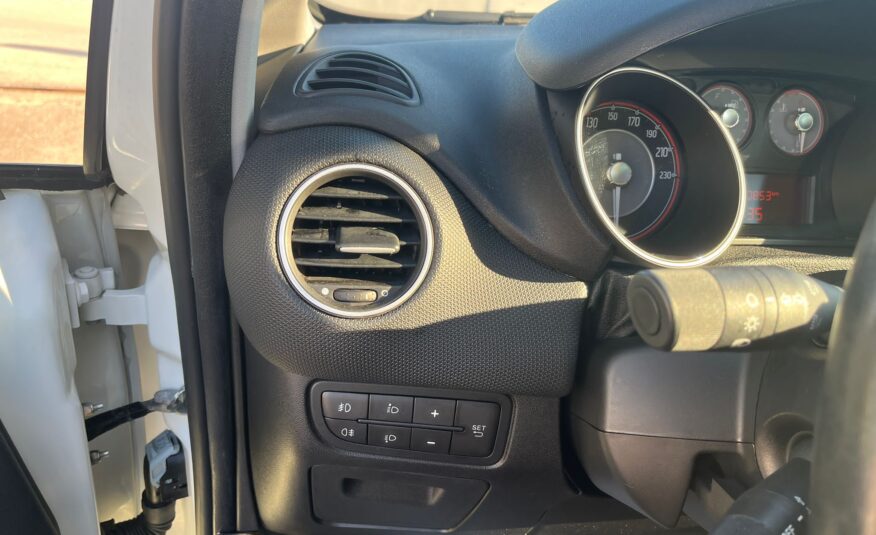 FIAT PUNTO 1.3 M. JET 95 CV STREET