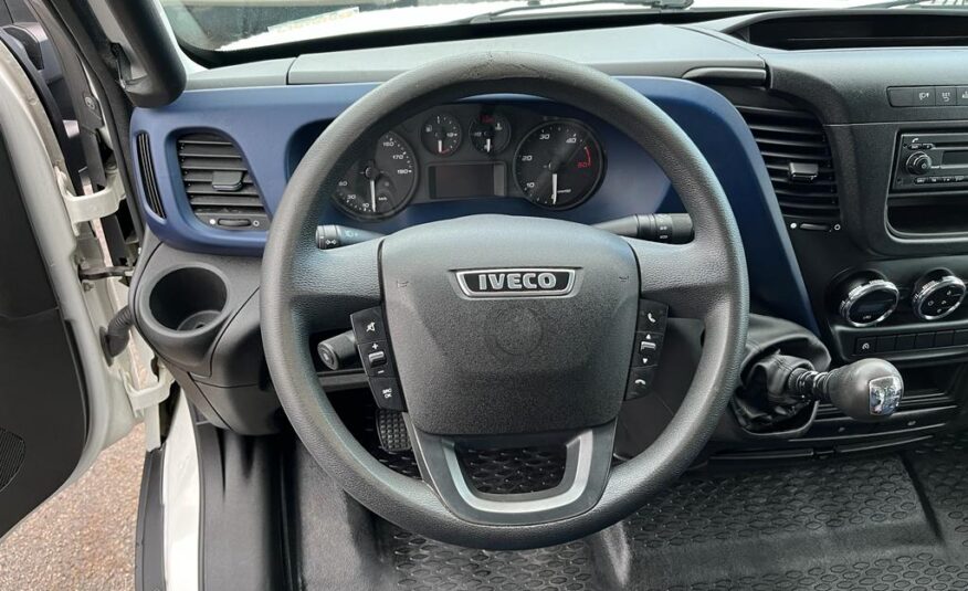 IVECO DAILY 35C14 2.3 M. JET 140 CV FURGONATO