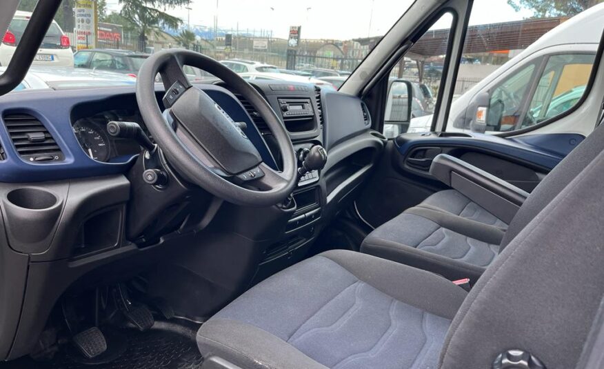 IVECO DAILY 35C14 2.3 M. JET 140 CV FURGONATO