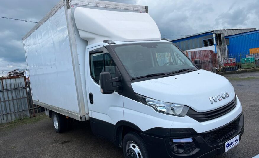 IVECO DAILY 35C14 2.3 M. JET 140 CV FURGONATO