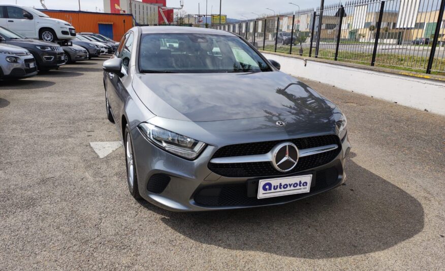 MERCEDES A 180 D AUTOMATIC BUSINESS