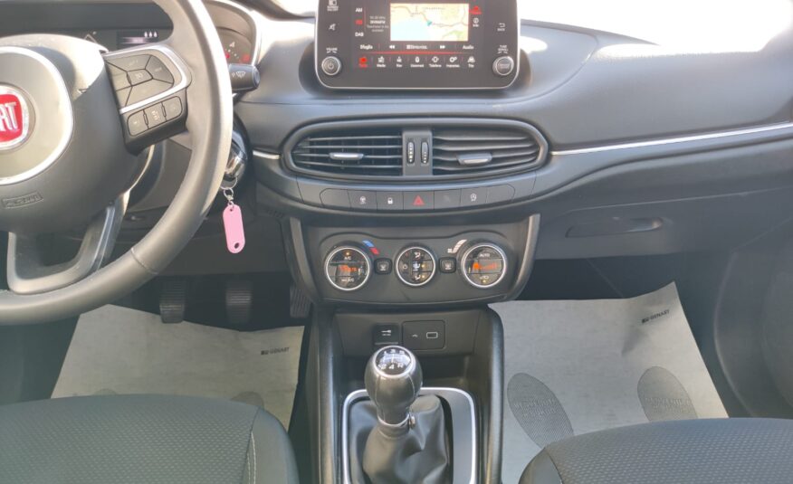 FIAT TIPO 1.3 M. JET 95 CV SW LOUNGE