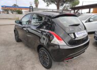 LANCIA YPSILON 1.2 69 CV GPL ECOCHIC GOLD