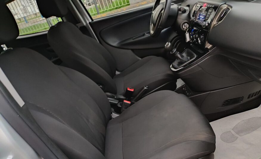 LANCIA YPSILON 1.2 69 CV GOLD