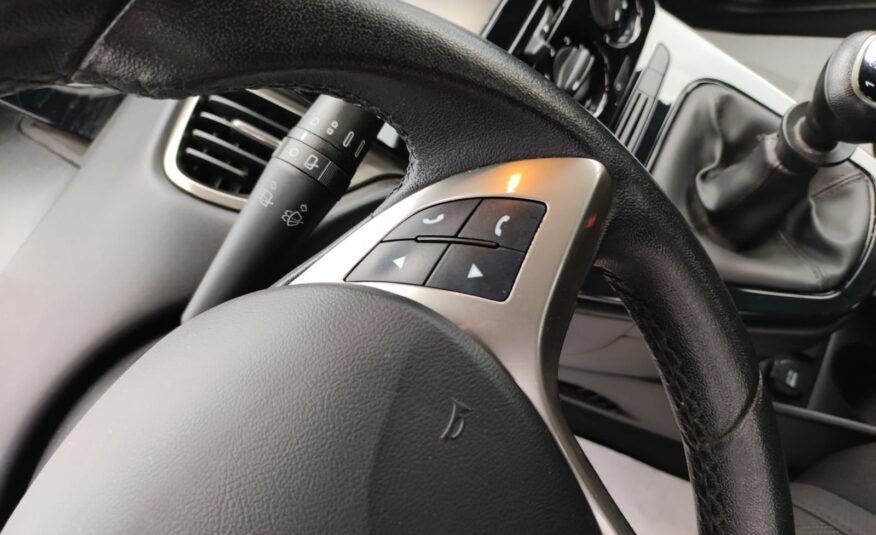 LANCIA YPSILON 1.2 69 CV GPL ECOCHIC GOLD