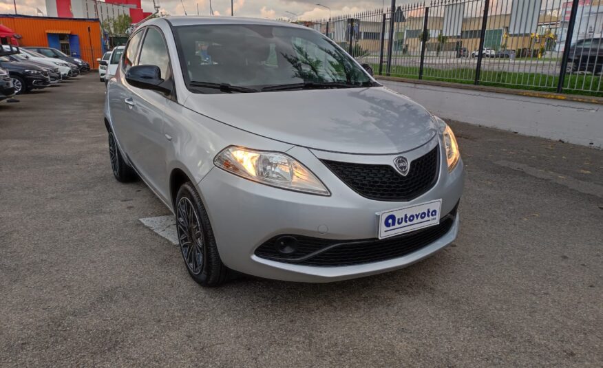 LANCIA YPSILON 1.2 69 CV GOLD