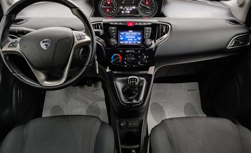 LANCIA YPSILON 1.2 69 CV GOLD