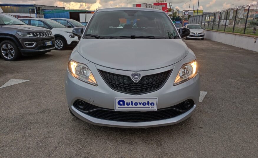 LANCIA YPSILON 1.2 69 CV GOLD