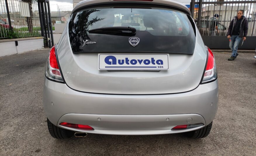 LANCIA YPSILON 1.2 69 CV GOLD