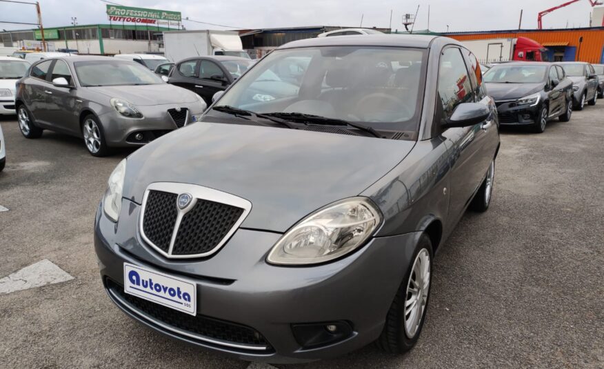 LANCIA YPSILON 1.2 60 CV SILVER