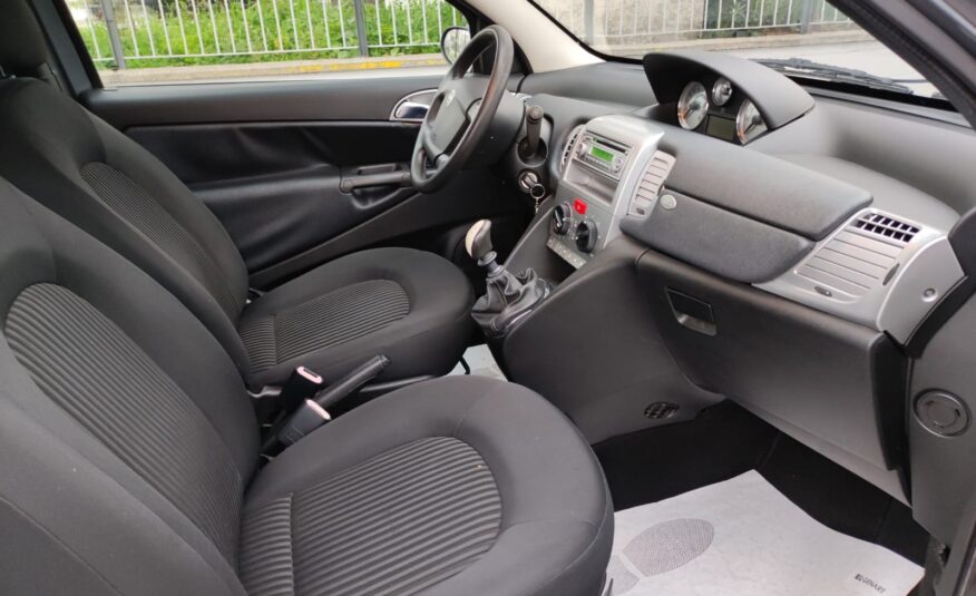 LANCIA YPSILON 1.2 60 CV SILVER