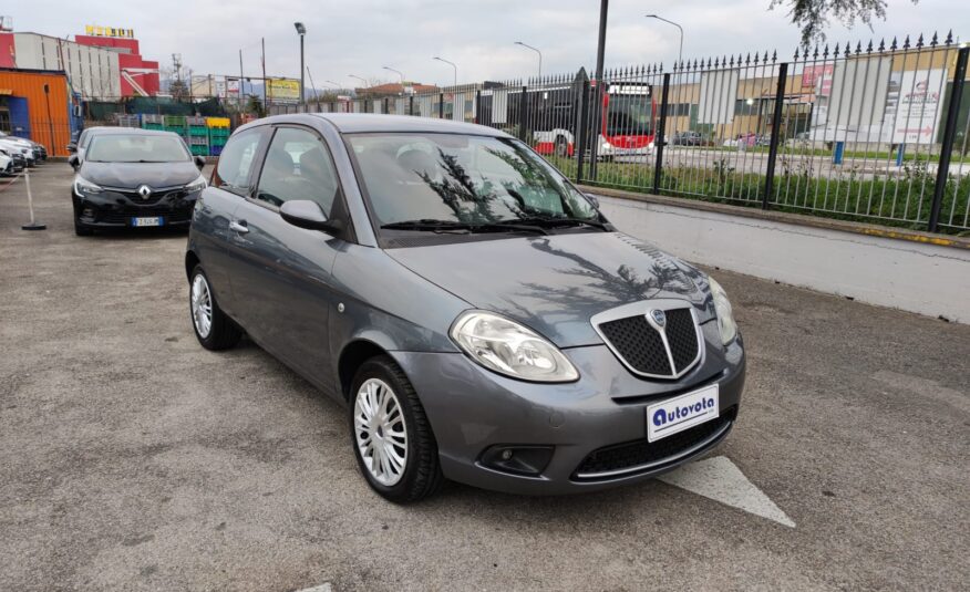 LANCIA YPSILON 1.2 60 CV SILVER