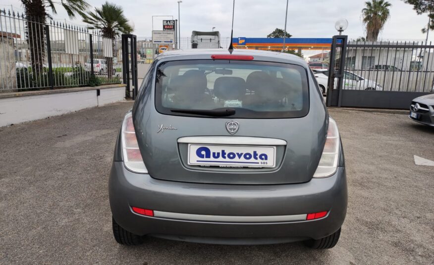 LANCIA YPSILON 1.2 60 CV SILVER