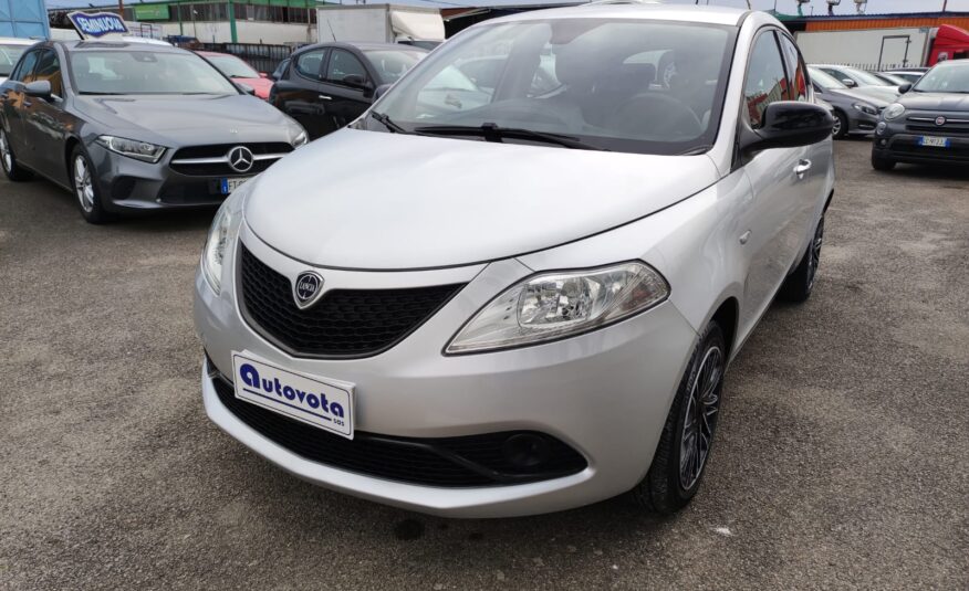 LANCIA YPSILON 1.2 69 CV GOLD