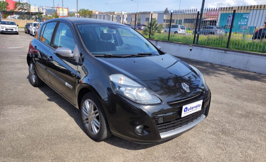 RENAULT CLIO 1.2 16V 75 CV 20TH