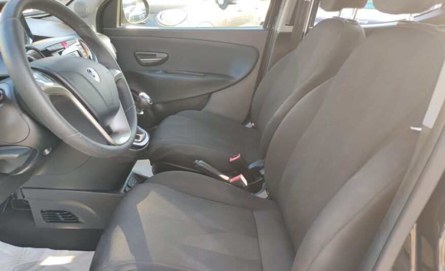 LANCIA YPSILON 1.2 69 CV GOLD