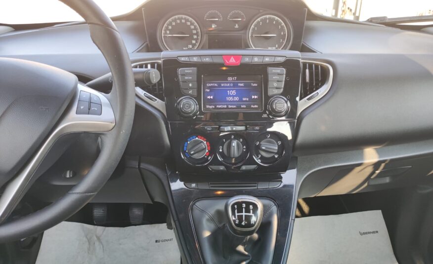 LANCIA YPSILON 1.2 69 CV GOLD