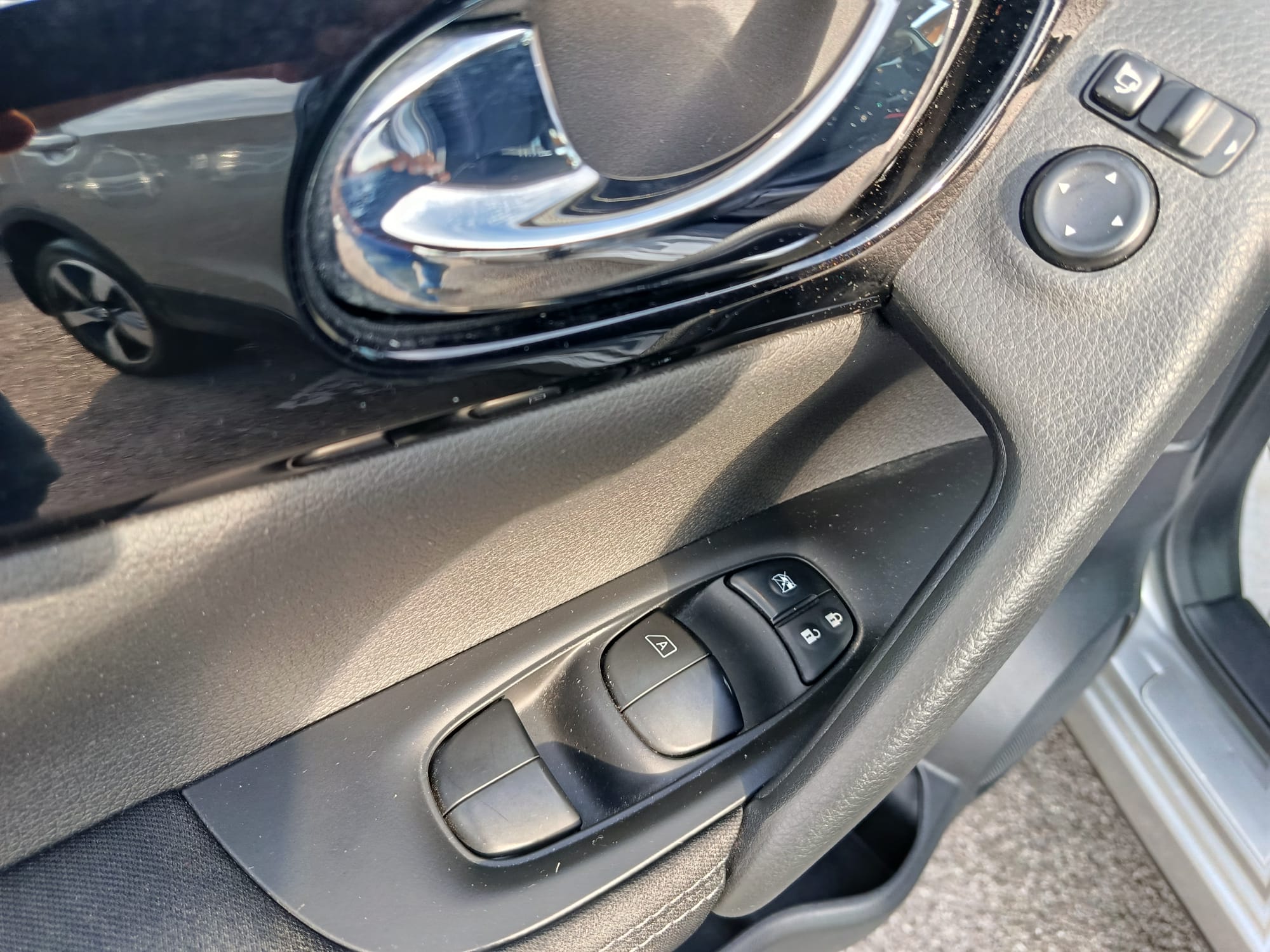 NISSAN QASHQAI 1.6 DCI 130 CV 4WD N-CONNECTA