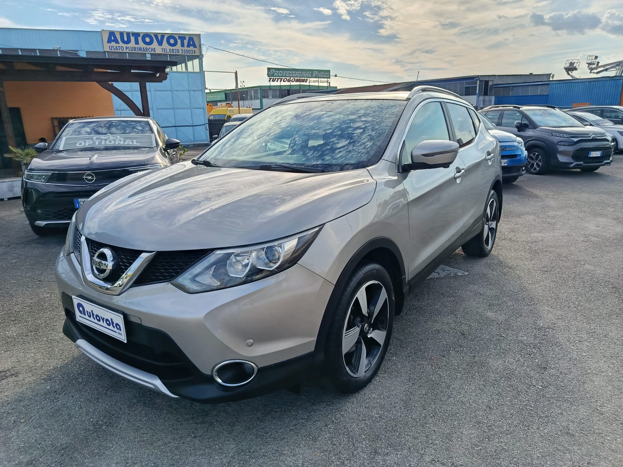 NISSAN QASHQAI 1.6 DCI 130 CV 4WD N-CONNECTA